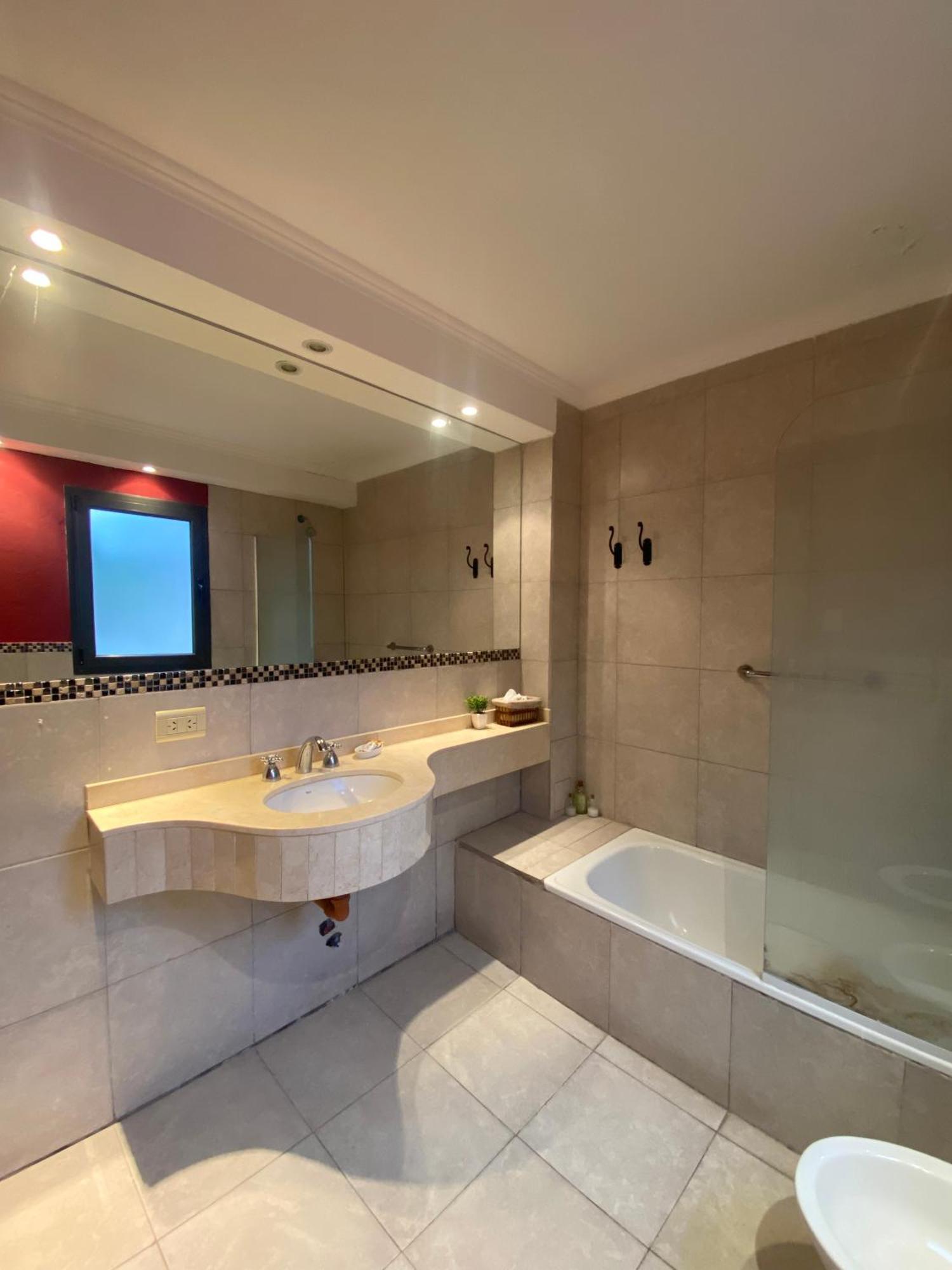 Hotel Las Chirimoyas Сальта Экстерьер фото